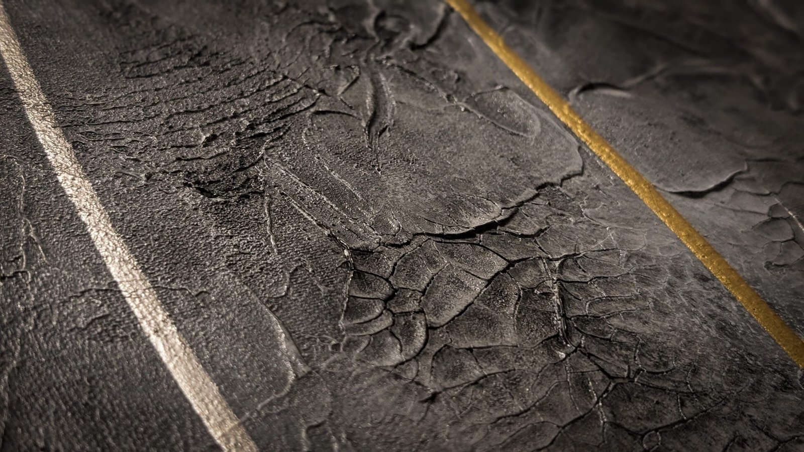 détails en gros plan des textures d'une peinture abstraite moderne et originale d'inspiration alchimique