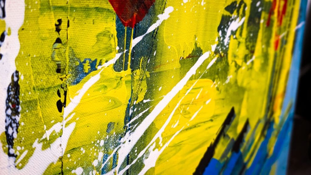détails d'une œuvre moderne colorée de la collection de Julien Guénard à Givry en Bourgogne.